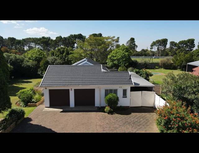 3 BEDROOM HOUSE FOR SALE IN FLORA GARDENS